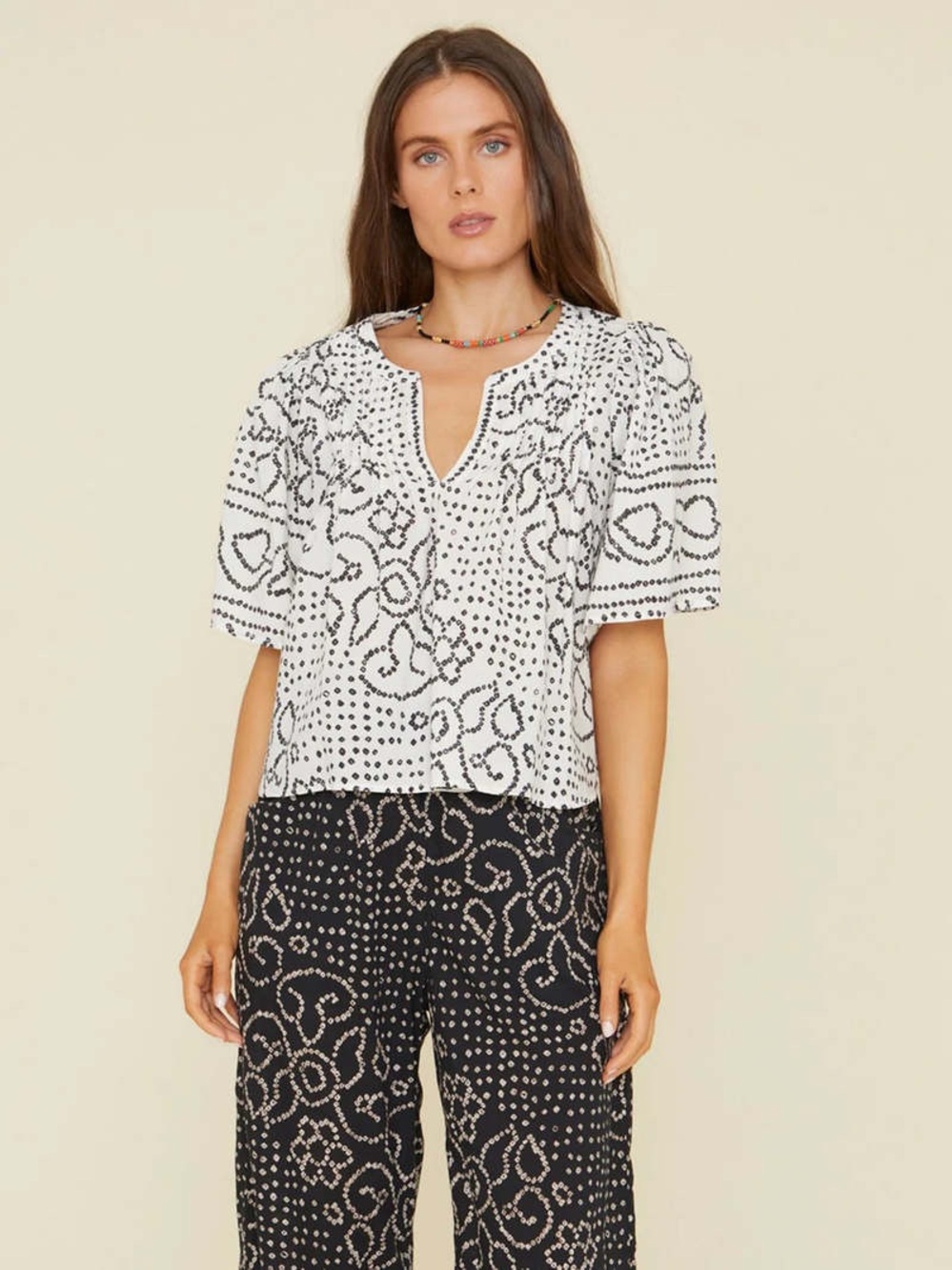 Xirena Micha Top White Black V Neck Blouse